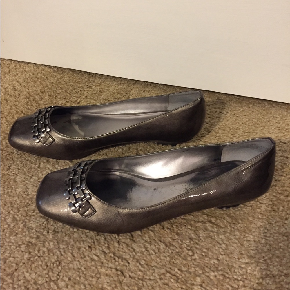 Anne Klein shoes - Picture 2 of 4